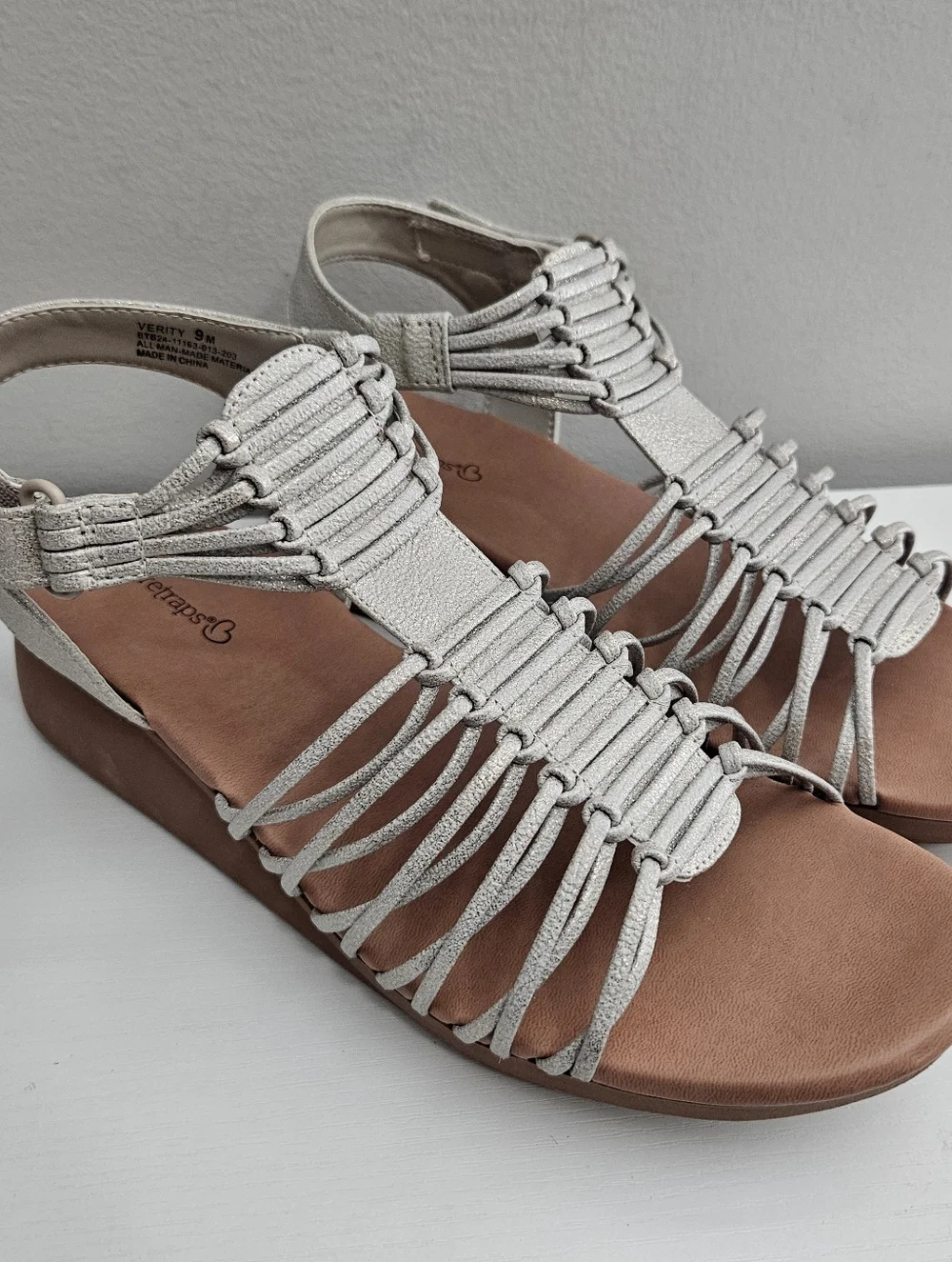 BareTraps lightweight wedge